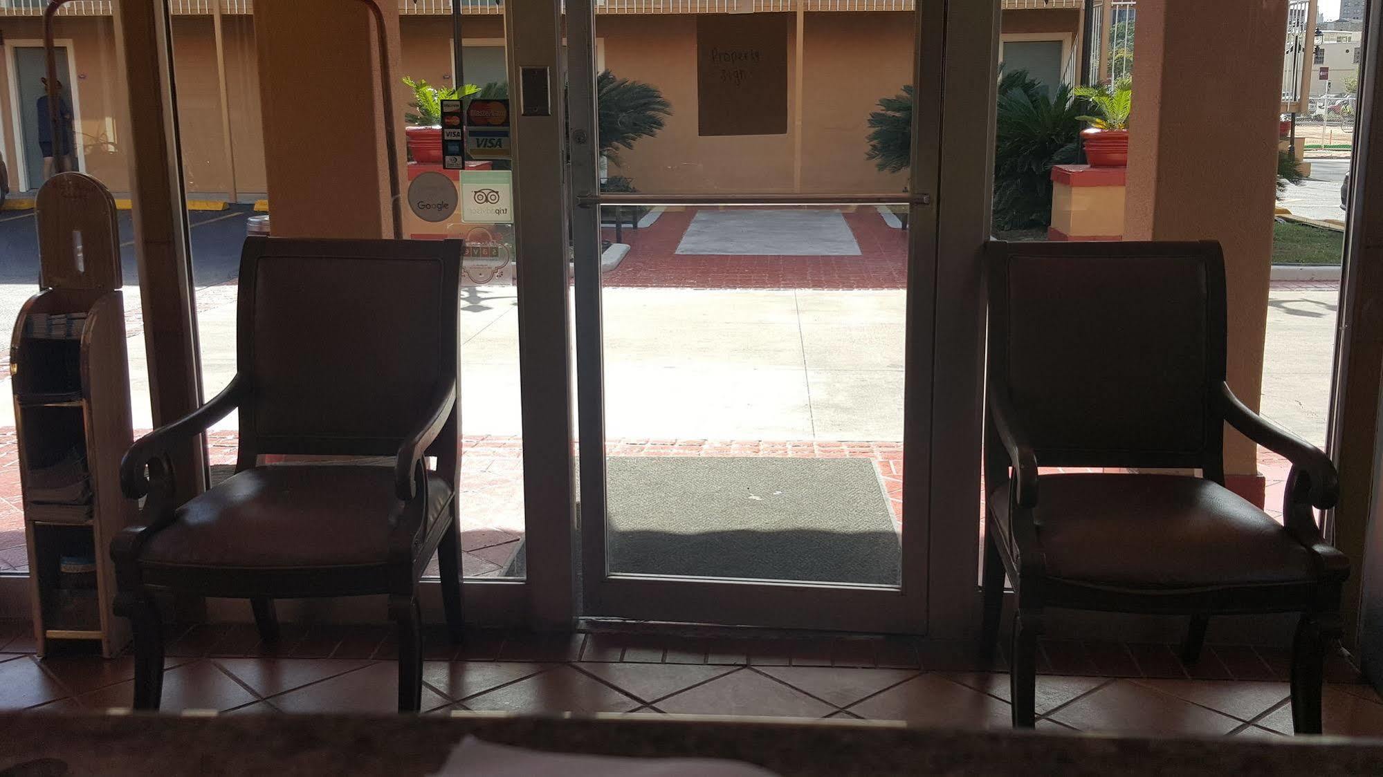 The Inn At Alamo / Riverwalk / Convention Center San Antonio Exterior photo